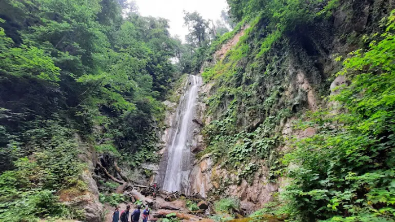 آبشار شادان