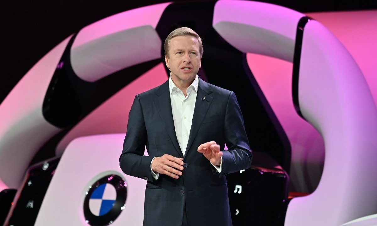 رئیس بی‌ام‌و استراتژی تمام‌‌برقی شدن صنعت خودرو را یک بن‌بست می‌داند