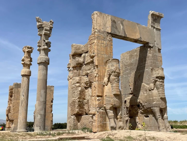 راهنمای سفر به شهر مرودشت