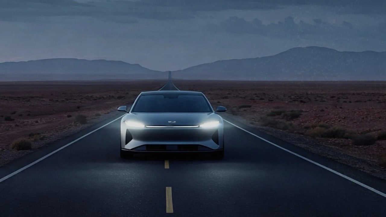 این باتری جدید خودرو برقی را در 12 دقیقه تا 80 درصد شارژ می‌کند