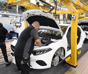 محدودیت‌های صادرات مواد معدنی از چین، خودروسازان اروپایی را فلج کرد