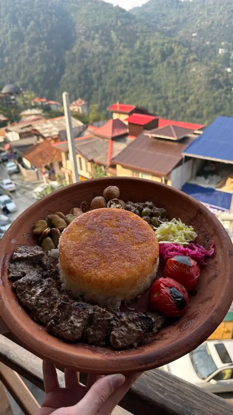 رستوران تی تی رامسر