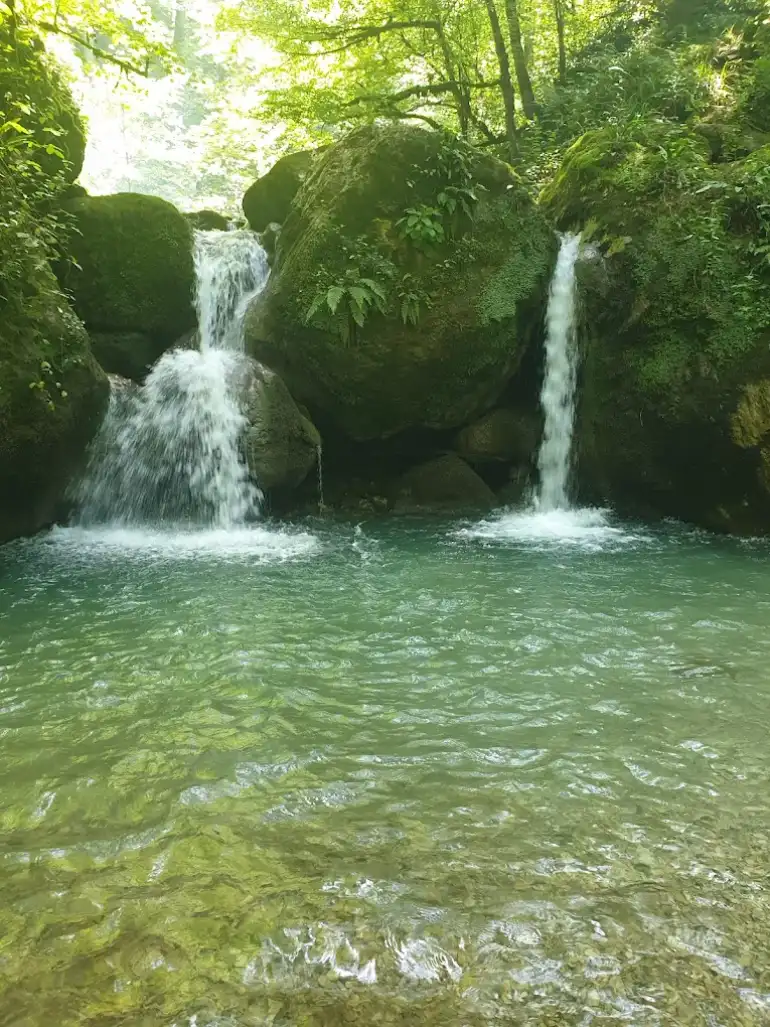 آبشار دارنو