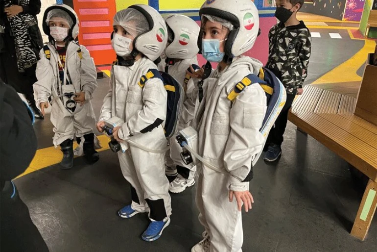 تفریحات برج میلاد برای کودکان