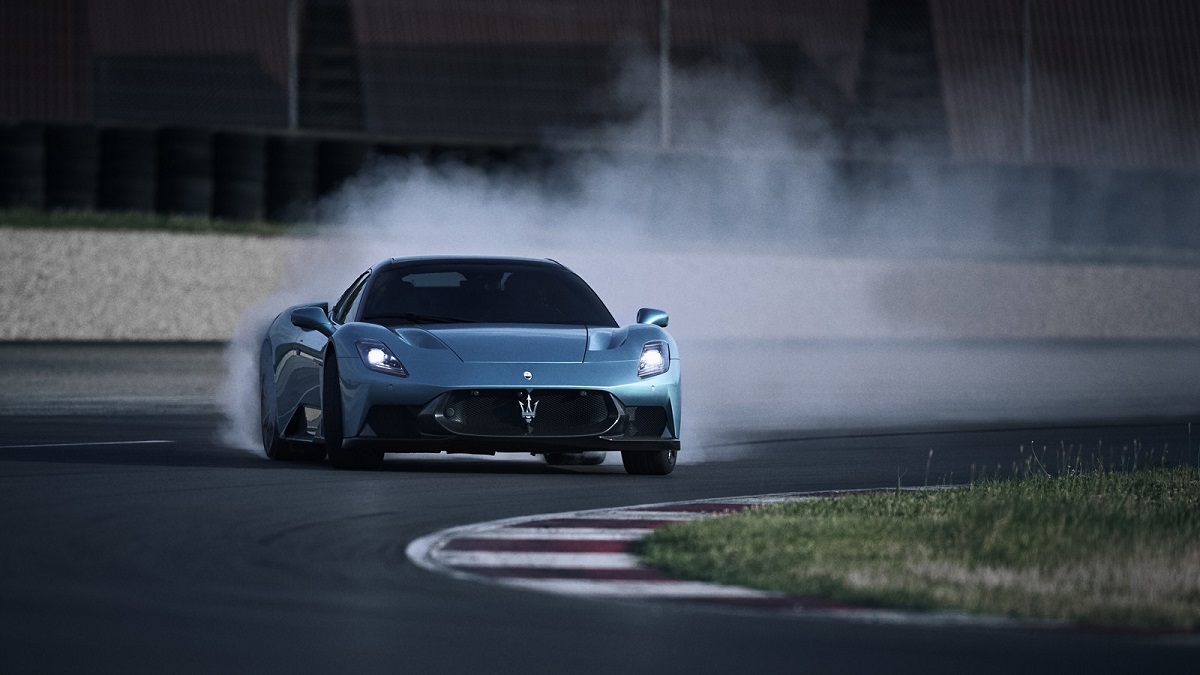 مازراتی MCPura معرفی شد؛ جانشین MC20 با تغییرات جزئی