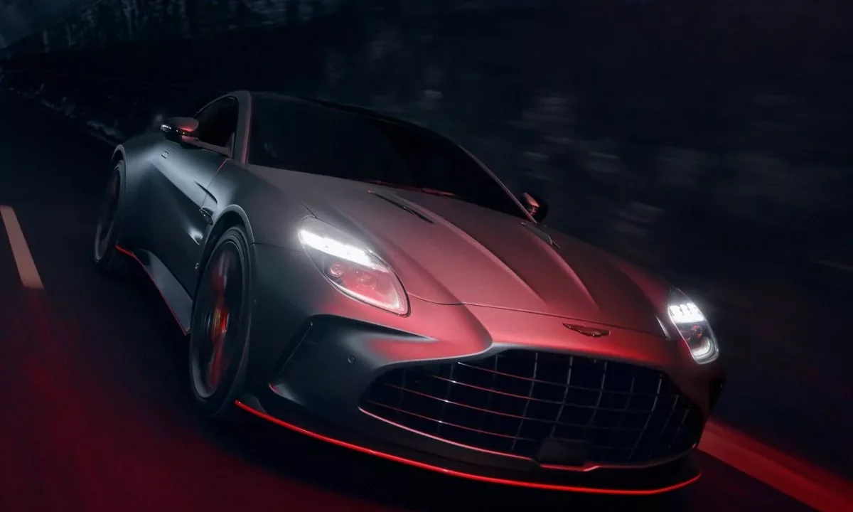 آستون مارتین ونتیج S مدل ۲۰۲۶ معرفی شد؛ قدرت بیشتر و عملکرد بهتر