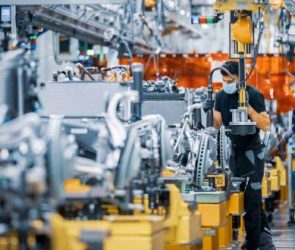 تاب‌آوری اقتصادی ارتباط مستقیم با گسترش روابط داخلی و خارجی دارد/ارتقای تاب‌آوری واحدهای تولیدی و خدماتی