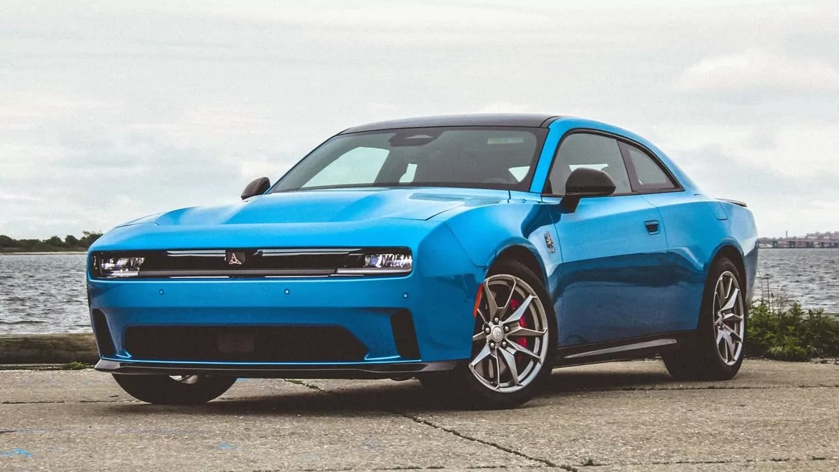 دوج چارجر دیتونا به علت صدای کم فراخوان شد