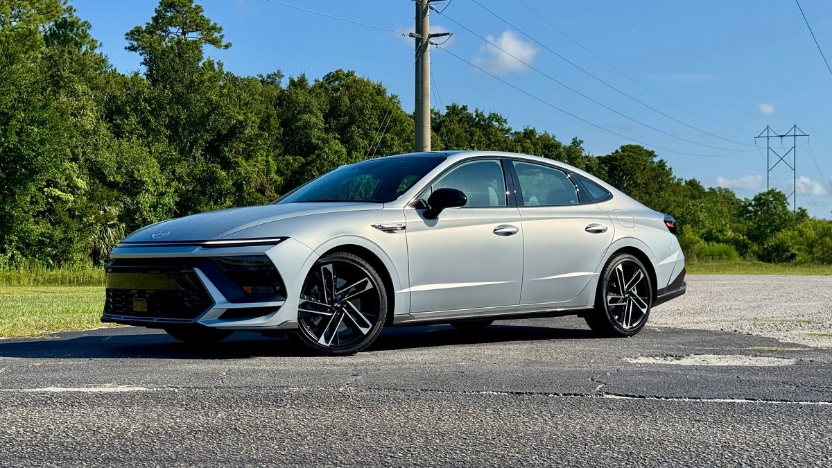 هیوندای سوناتا N Line نوع جدیدی از خودروهای عضلانی را به نمایش می‌گذارد