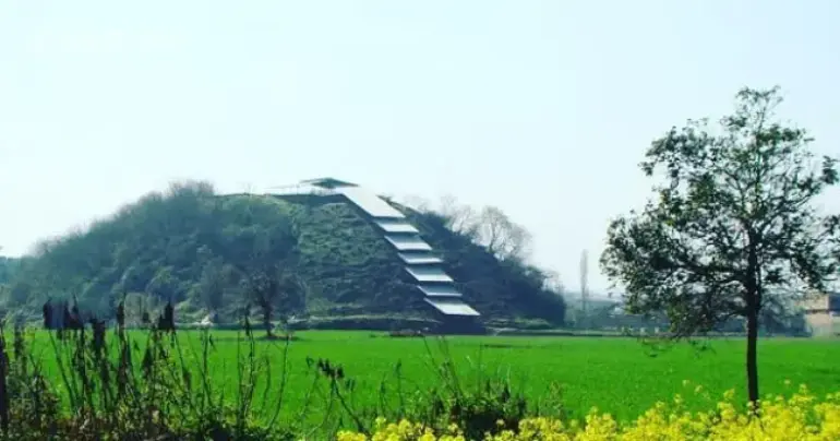 تپه باستانی گردکوه