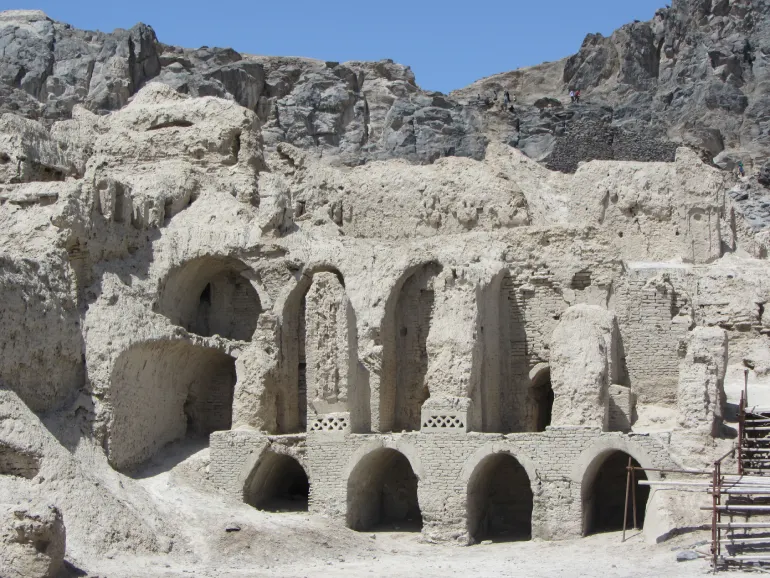 قلعه خاجمه کوه