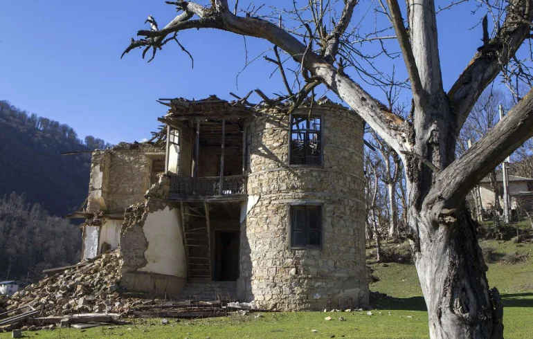 کلبه وحشت انزلی