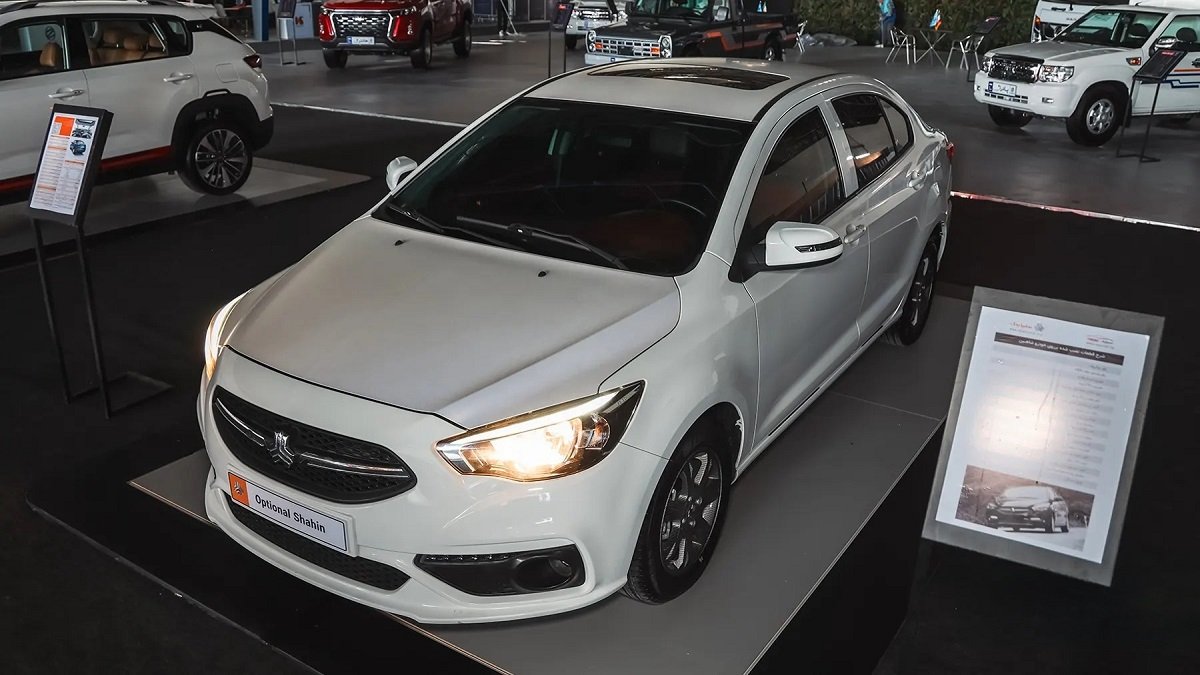 رونمایی از شاهین آپشنال در مشهد، آیا این خودرو جایگزین شاهین معمولی می‌شود؟