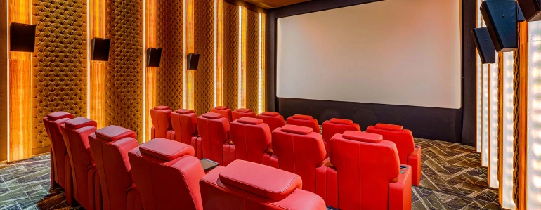  پردیس سینمایی ایران‌مال