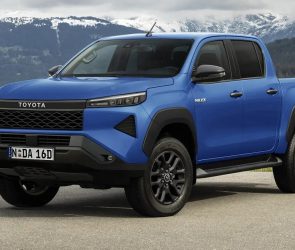 نسل جدید تویوتا هایلوکس احتمالاً در ماه نوامبر معرفی می‌شود