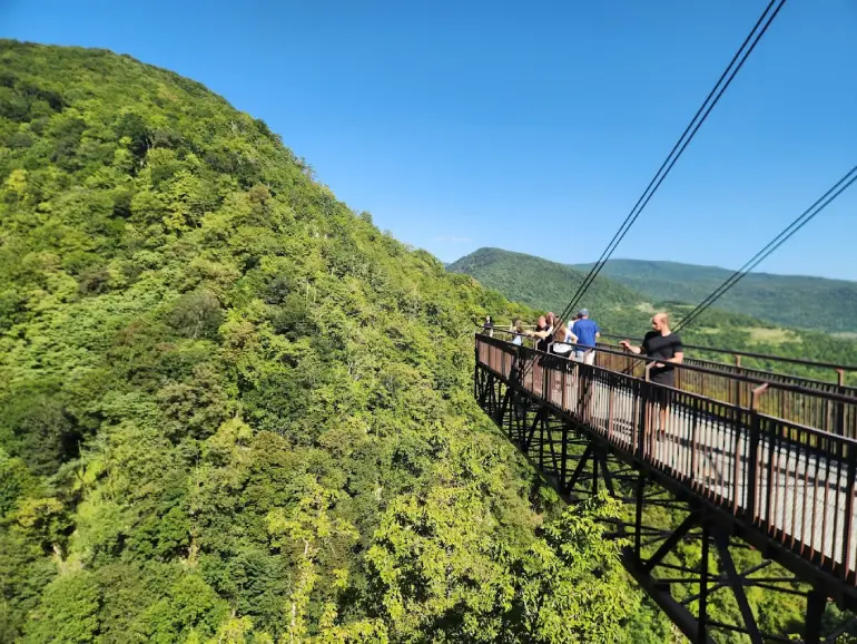 دره اوکاتسه (Okatse Canyon)
