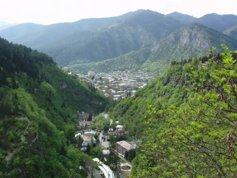 دره بورجومی (Borjomi Gorge)