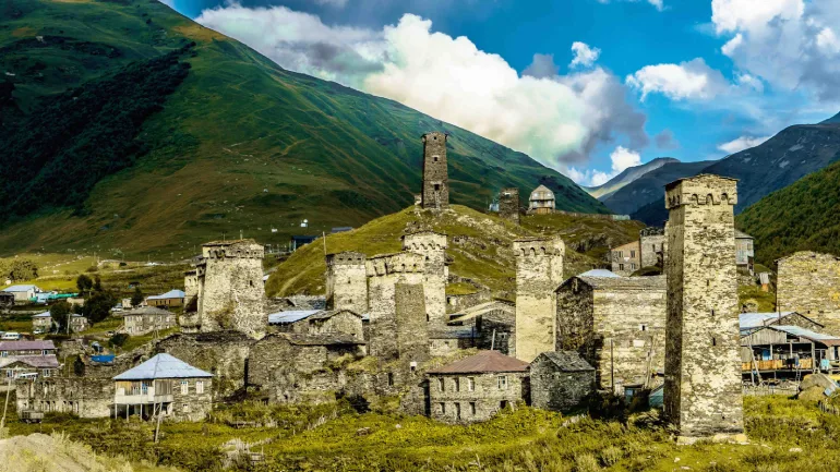 شهر تاریخی اوشگولی (Ushguli)