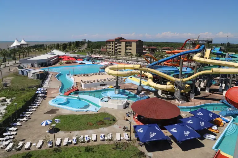 پارک آبی آناکلیا (Anaklia Aqua Park)