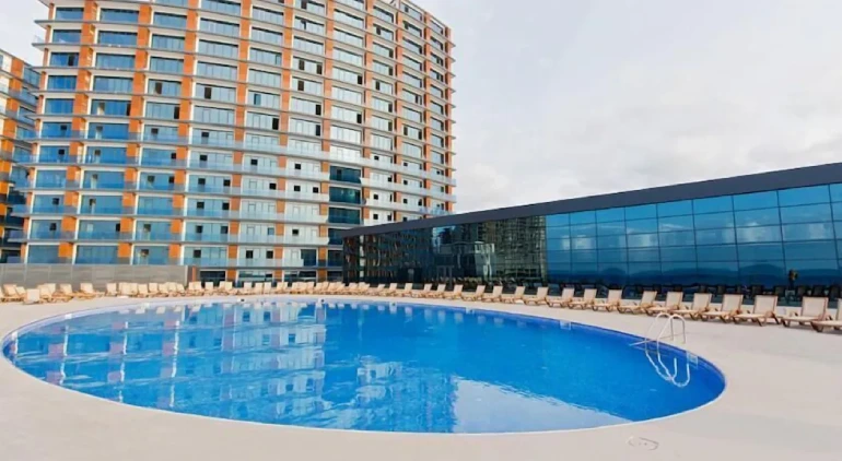 مرکز خرید مترو سیتی باتومی (Metro City Batumi)