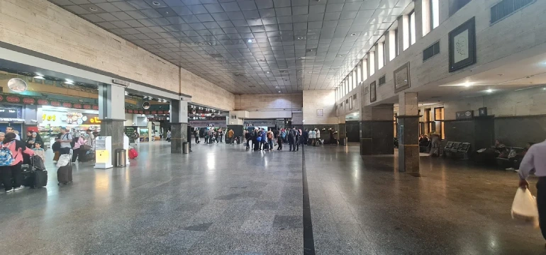 ایستگاه راه آهن تهران