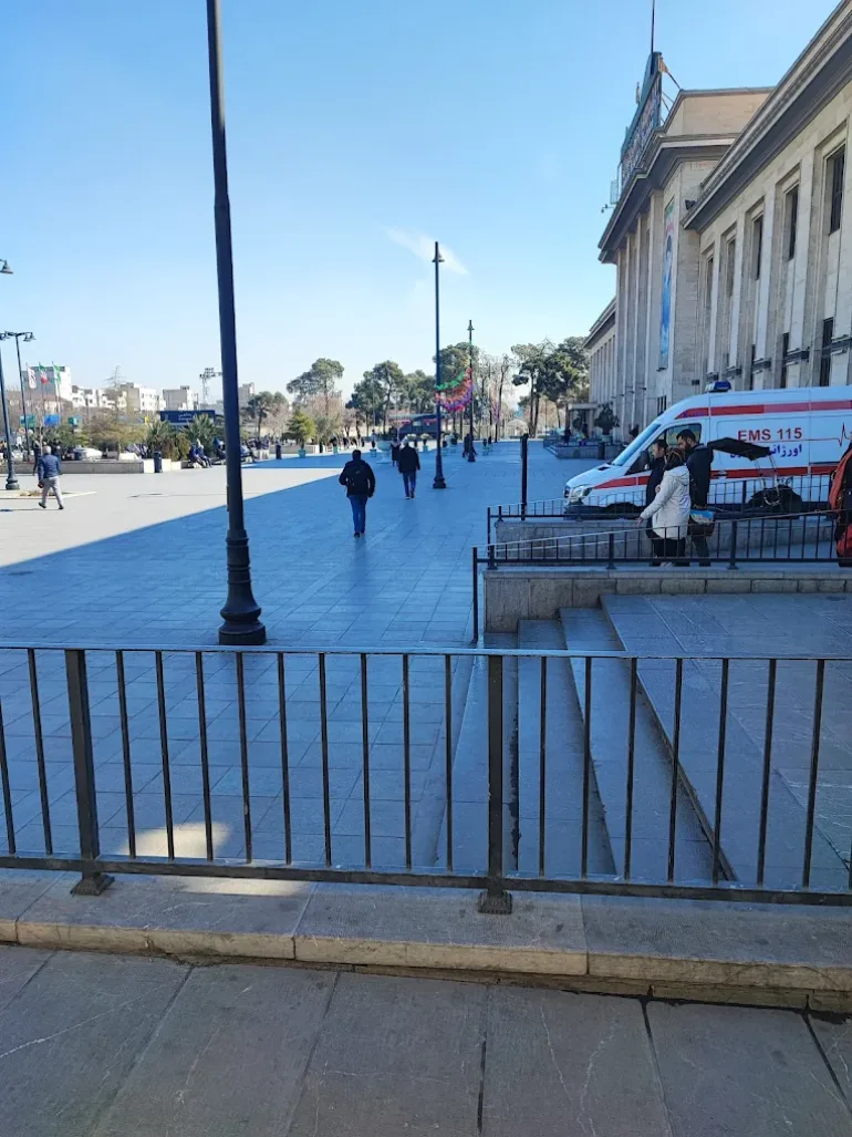 هتل‌های نزدیک به ایستگاه راه آهن تهران