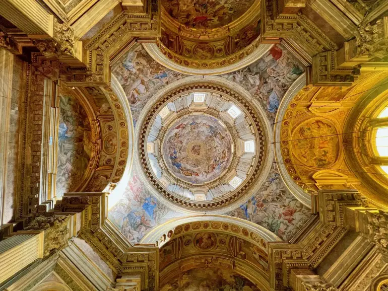 کلیسای جامع ناپل (Naples Cathedral)