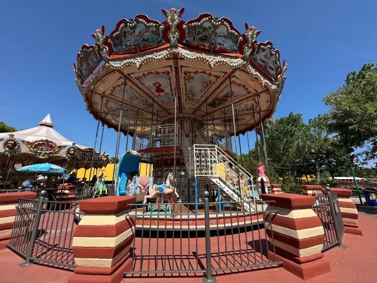 پارک تفریحی فیابلاندیا (Fiabilandia)