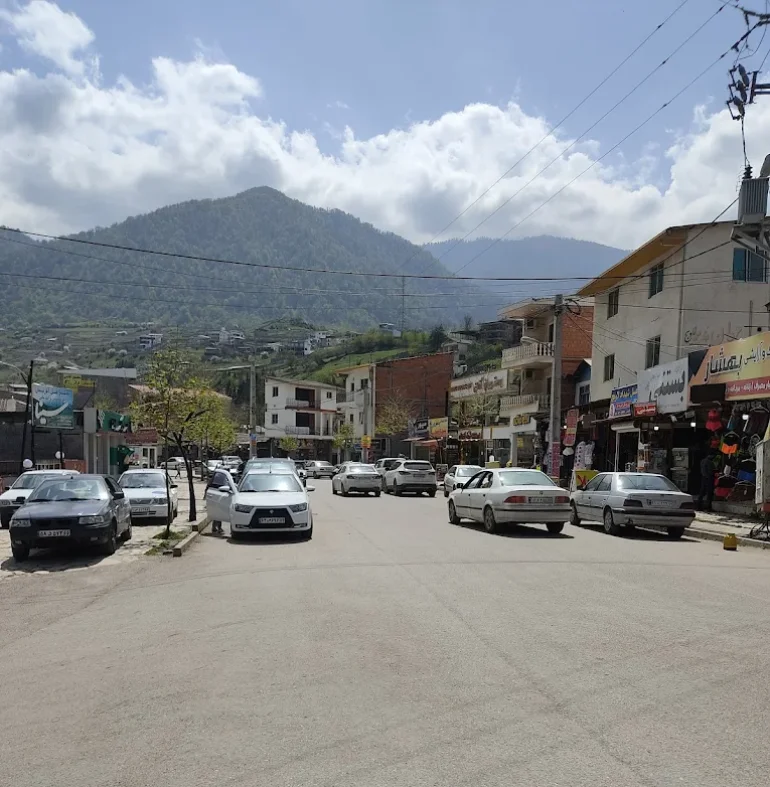 امکانات رفاهی روستای لاویج