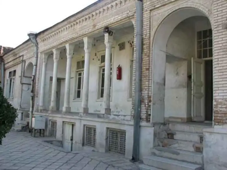 خانه تاریخی کوزه‌کنانی