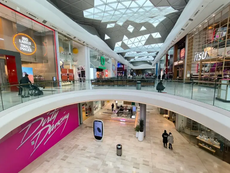 - وستفیلد شپردز بوش (Westfield Shepherds Bush)