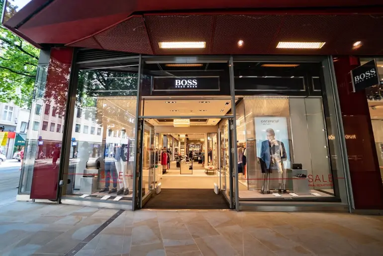 وان نیو چنج (One new change)