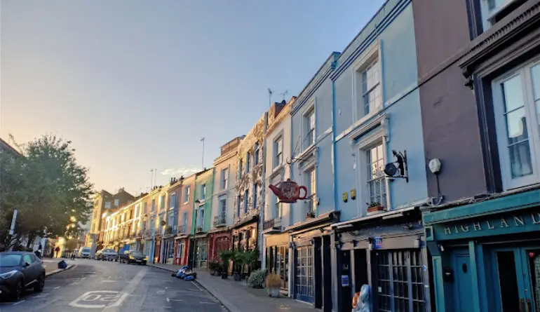  ناتینگ هیل (Notting Hill)