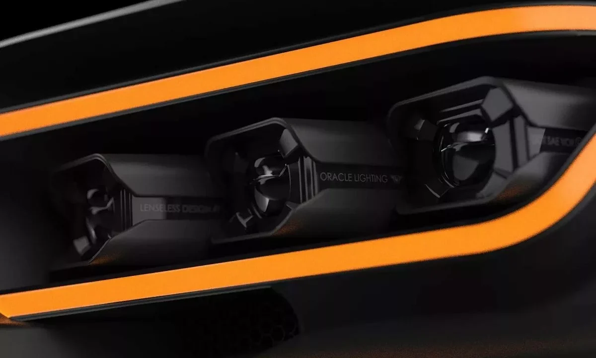 انقلاب در چراغ‌های خودرو؛ نخستین لامپ‌های LED‌ بدون لنز معرفی شدند